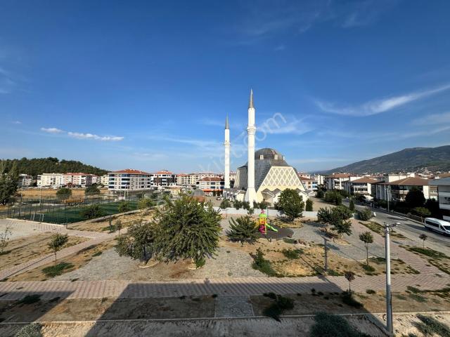 Tire, İzmir içerisinde satılık mülk