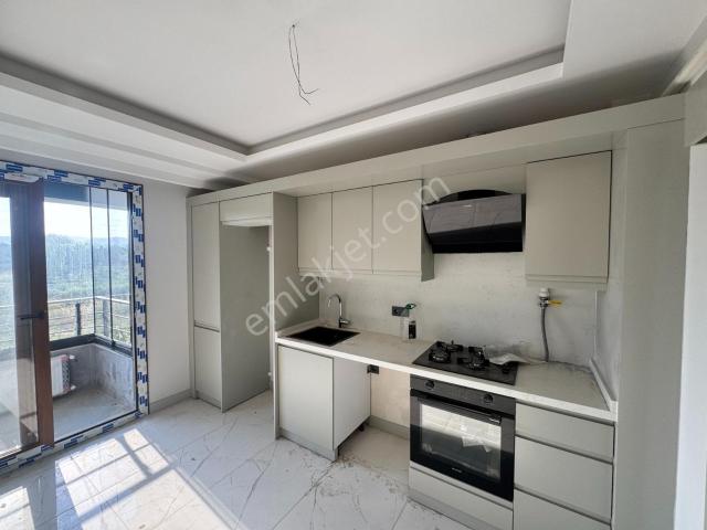 Tire, İzmir içerisinde satılık mülk