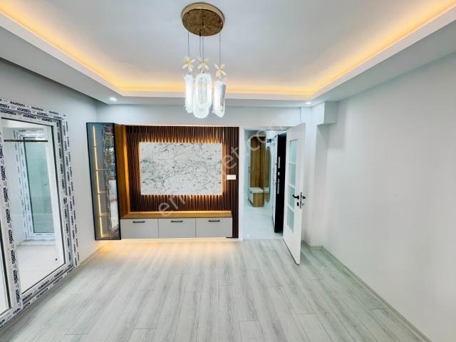 Tire, İzmir içerisinde satılık mülk