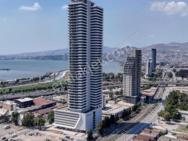 Konak, İzmir içerisinde satılık mülk