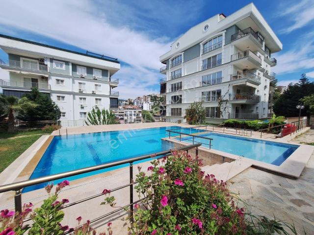 Kuşadasi, Aydin içerisinde satılık mülk