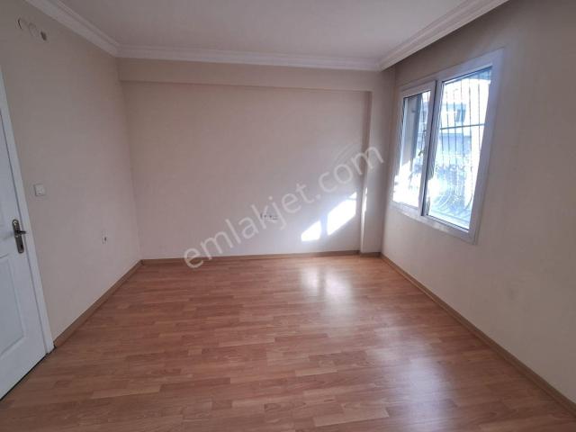 İnkılap Mahallesi, Buca içerisinde kiralık mülk