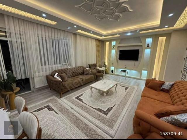 Buca, İzmir içerisinde satılık mülk