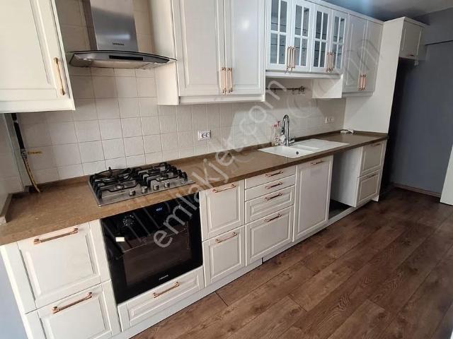 Karabağlar, İzmir içerisinde kiralık mülk