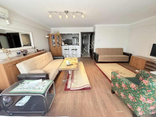 Konak, İzmir içerisinde satılık mülk