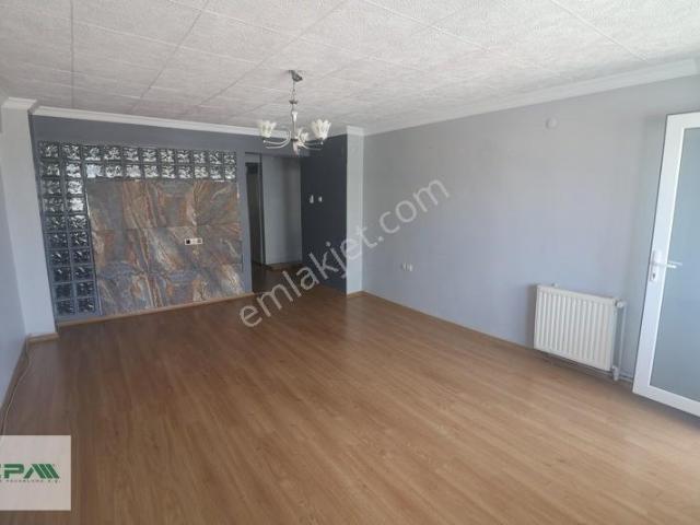İzmir, Konak içerisinde kiralık mülk