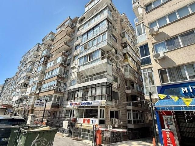 İzmir, Konak içerisinde satılık mülk
