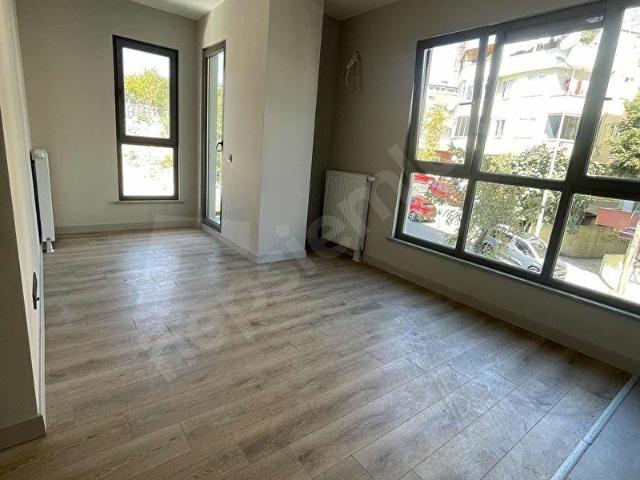 Küçükçekmece, İstanbul içerisinde satılık mülk