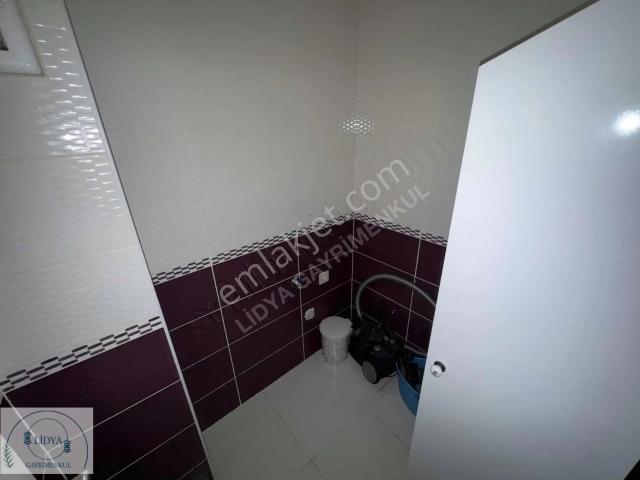 Ataşehir, İstanbul içerisinde kiralık mülk