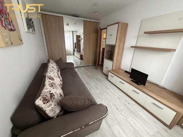 Apartament închirieri în Est-Zizin, Brașov