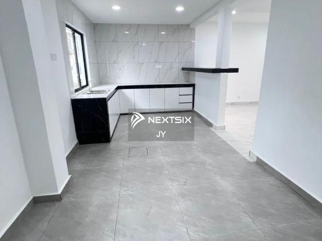 Warehouse for sale in Johore Bahru, Johor