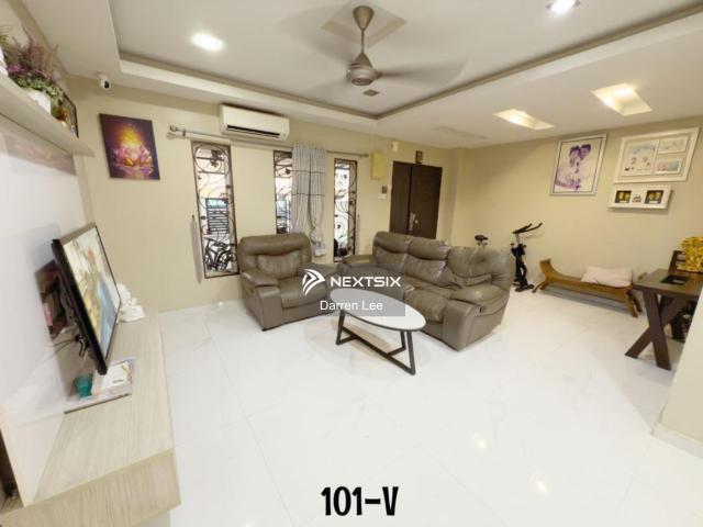Warehouse for sale in Johor