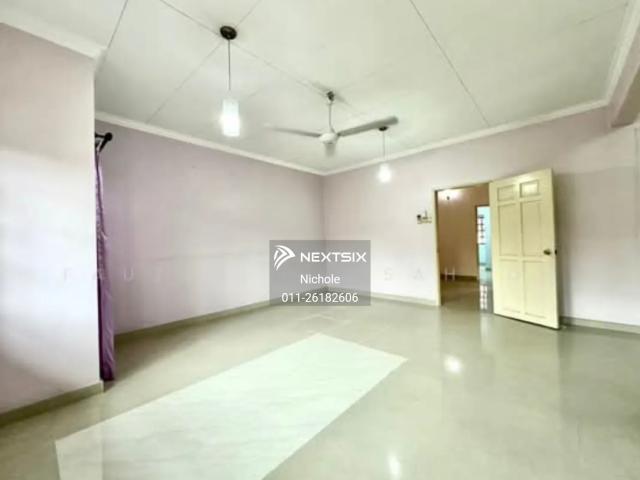 Warehouse for sale in Johor