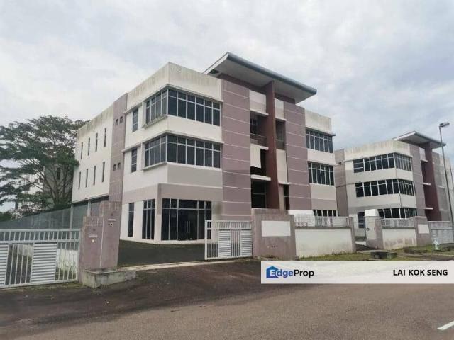 Warehouse for sale in Bukit Ledang, Johor