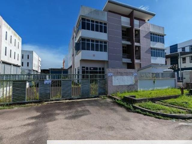 Warehouse for sale in Bukit Ledang, Johor