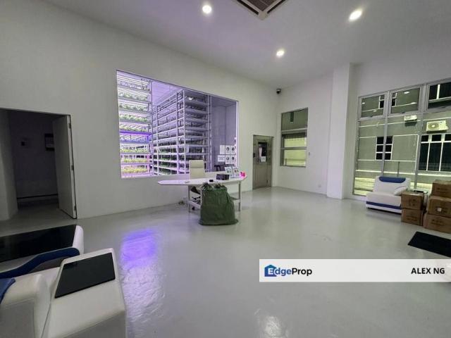 Warehouse for sale in Bukit Ledang, Johor