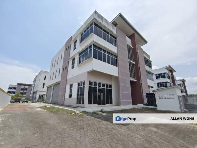 Warehouse for rent in Bukit Ledang, Johor