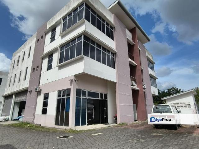 Warehouse for sale in Bukit Ledang, Johor