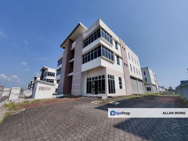 Warehouse for sale in Bukit Ledang, Johor
