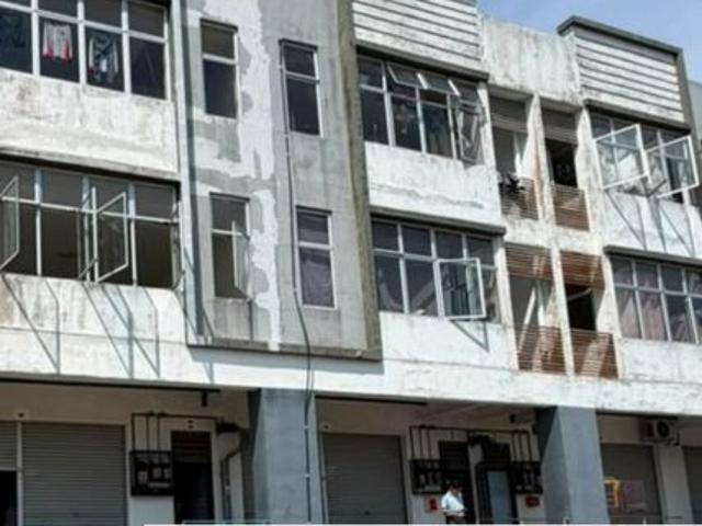 Warehouse for sale in Bukit Ledang, Johor
