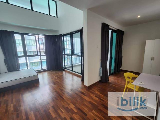 Room for rent in Petaling, Alam Impian