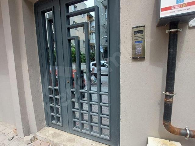 Buca, İzmir içerisinde satılık mülk