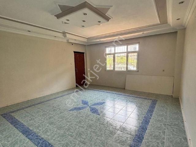 Yüreğir, Adana içerisinde kiralık Villa