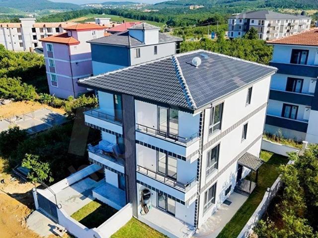 Ferizli, Sakarya içerisinde satılık Villa
