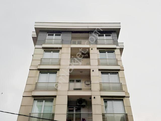 Bağlarbaşı Mahallesi, Maltepe içerisinde satılık mülk
