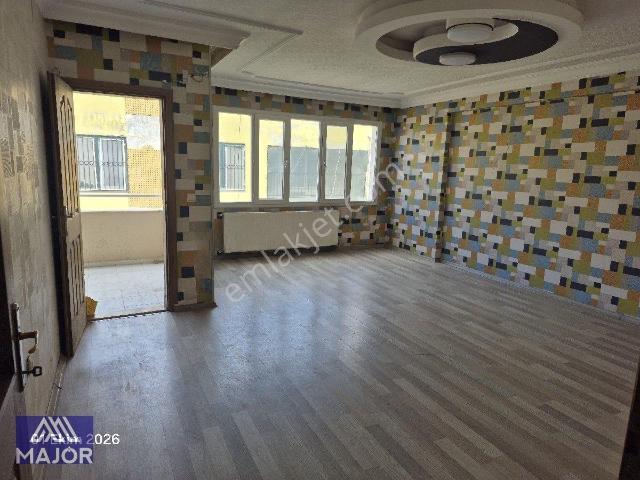 Kurtuluş Mah., İskenderun içerisinde kiralık mülk