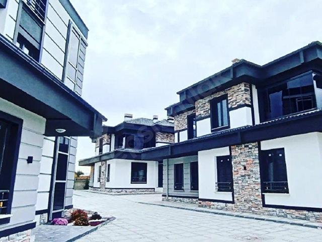 Selçuklu, Konya içerisinde satılık Villa