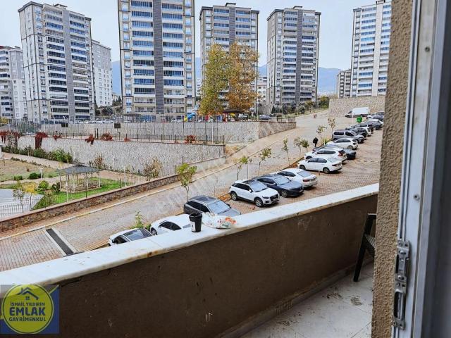 Kahramanmaraş içerisinde kiralık Dükkan