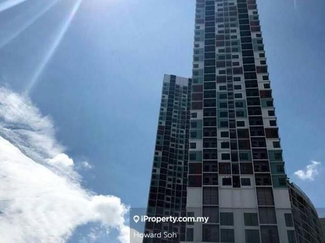 Room for rent in Petaling, Alam Impian
