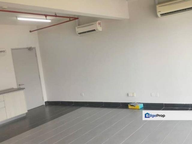 Shop for sale in Petaling, Alam Impian