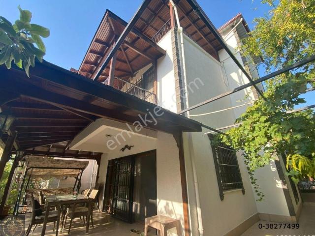 Belen içerisinde satılık Villa