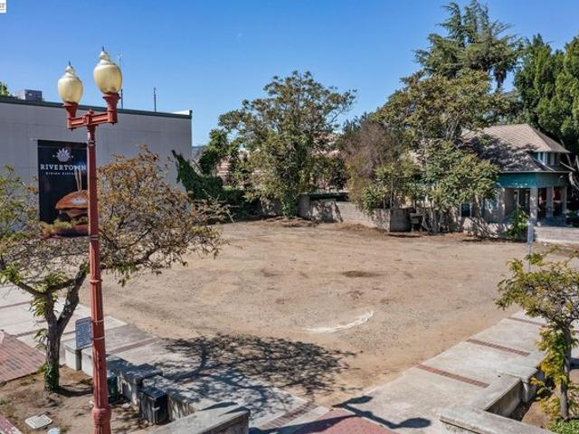 Land for sale in Antioch, California