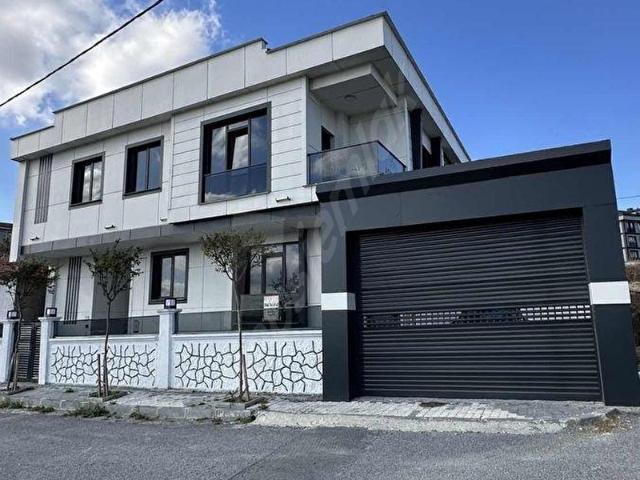 Mareşal Fevzi Çakmak Mahallesi, Arnavutköy içerisinde satılık Villa