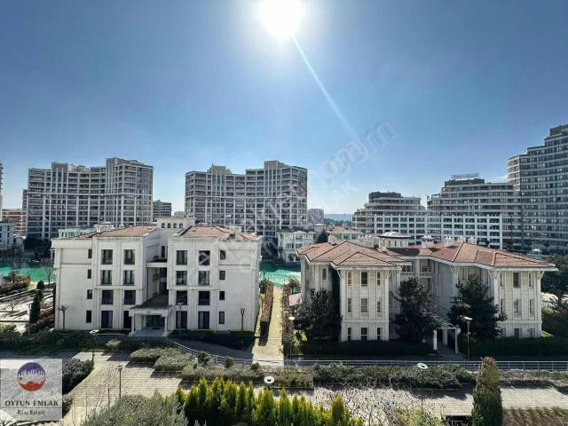 Küçükçekmece, İstanbul içerisinde satılık mülk