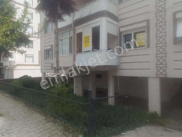 Tire, İzmir içerisinde satılık mülk