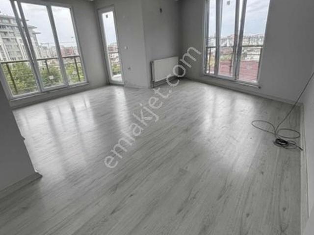 Halkalı, Küçükçekmece içerisinde kiralık mülk