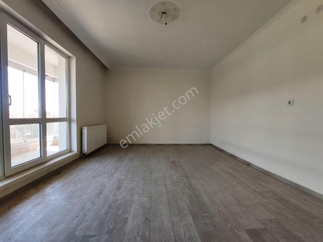 Etimesgut, Ankara içerisinde satılık mülk