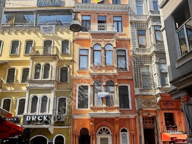 Beyoğlu, İstanbul içerisinde satılık mülk