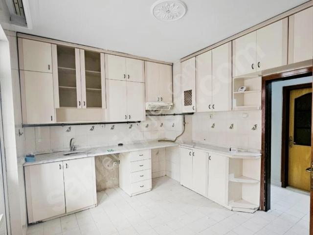 İstiklal, Afyonkarahisar Merkez içerisinde kiralık mülk
