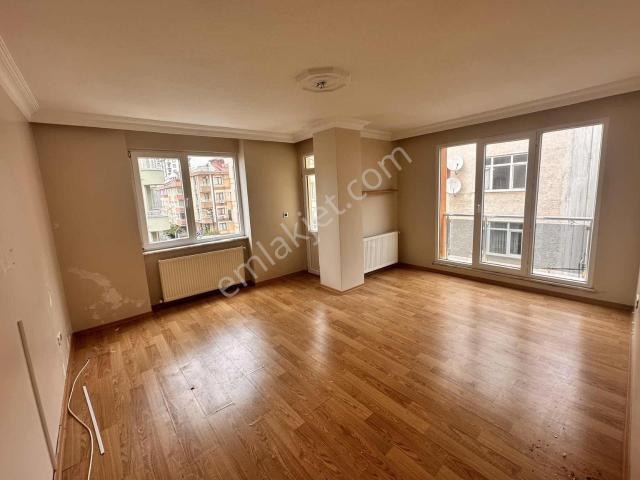 Ümraniye, İstanbul içerisinde kiralık mülk
