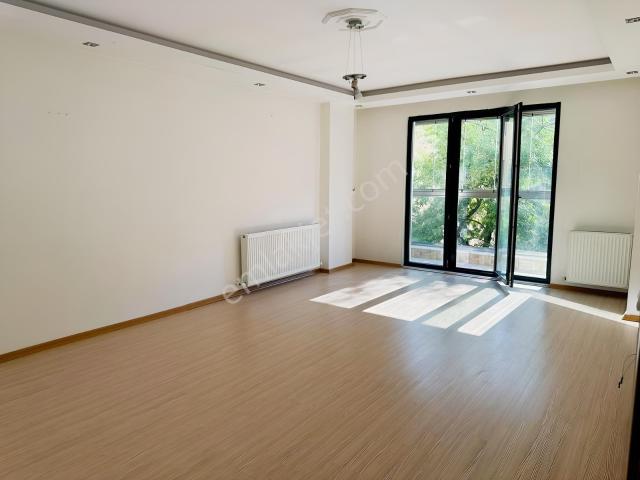 İstiklal Mahallesi, Ümraniye içerisinde kiralık mülk