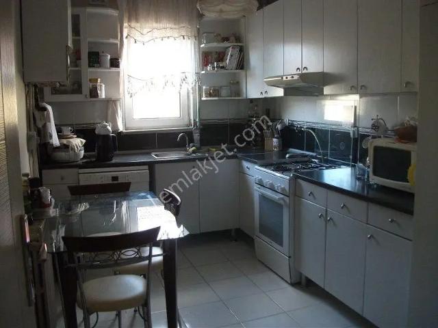 Sariyer, İstanbul içerisinde kiralık mülk
