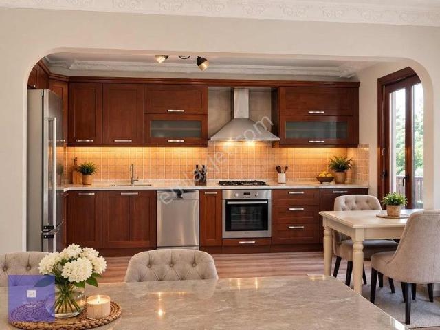 İstinye Mahallesi, Sarıyer içerisinde kiralık mülk