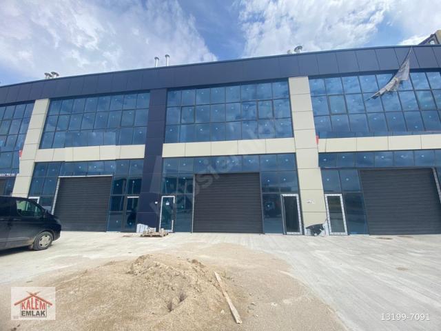 İvedik Organize Sanayi Bölgesi, Yenimahalle içerisinde satılık Dükkan