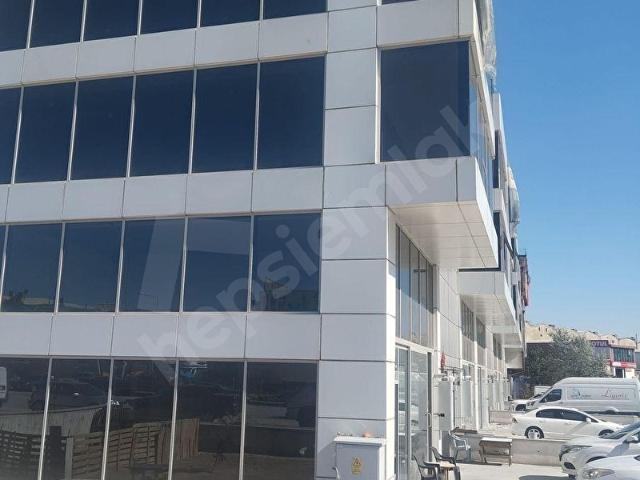 İvedik Organize Sanayi Bölgesi, Yenimahalle içerisinde satılık Bina