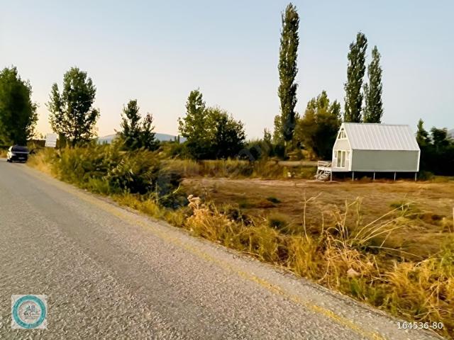 Karamanlı, Çivril içerisinde satılık mülk